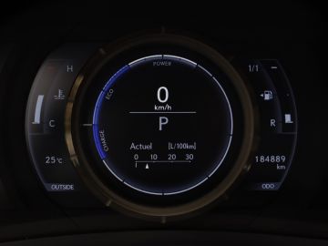 Lexus IS